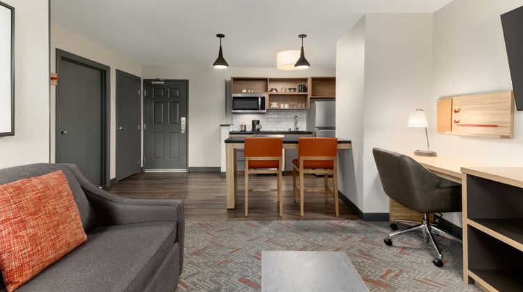 Candlewood Suites Suite
