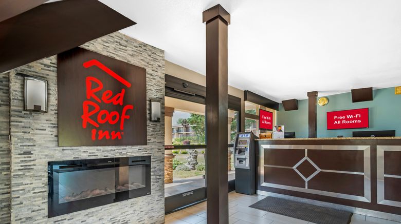 <b>Red Roof Inn Gastonia Lobby</b>. Images powered by <a href="https://www.leonardoworldwide.com/" title="Leonardo Worldwide" target="_blank">Leonardo</a>.