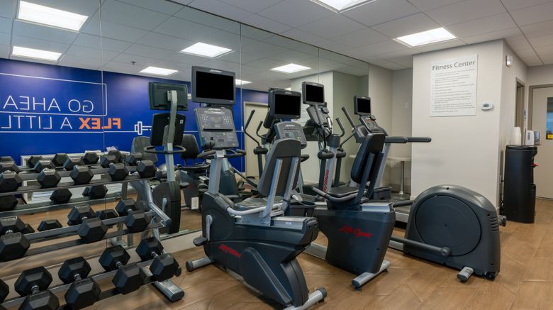 <b>Holiday Inn Express Charleston Health Club</b>. Images powered by <a href="https://www.leonardoworldwide.com/" title="Leonardo Worldwide" target="_blank">Leonardo</a>.