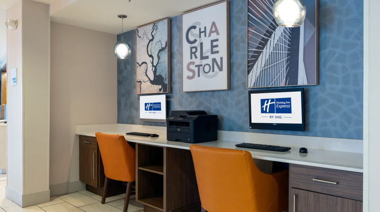 Holiday Inn Express Charleston Other