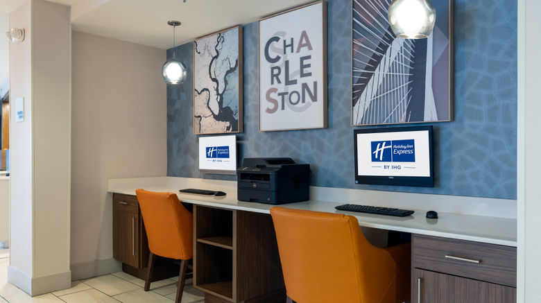 <b>Holiday Inn Express Charleston Other</b>. Images powered by <a href="https://www.leonardoworldwide.com/" title="Leonardo Worldwide" target="_blank">Leonardo</a>.