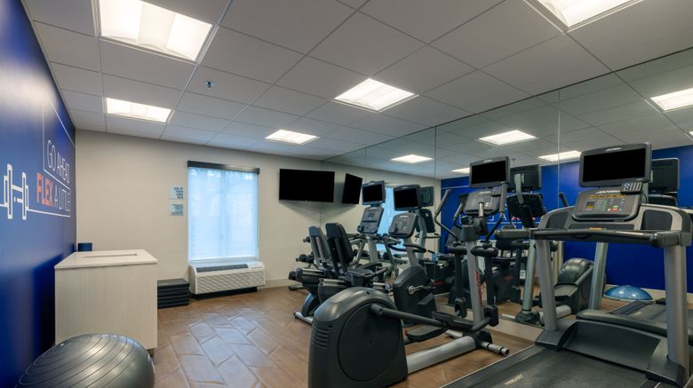 <b>Holiday Inn Express Charleston Health Club</b>. Images powered by <a href="https://www.leonardoworldwide.com/" title="Leonardo Worldwide" target="_blank">Leonardo</a>.
