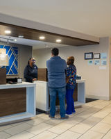 Holiday Inn Express Charleston