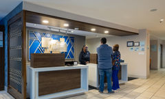Holiday Inn Express Charleston