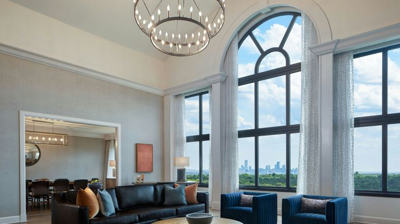 <b>Renaissance Austin Hotel Suite</b>. Images powered by <a href="https://www.leonardoworldwide.com/" title="Leonardo Worldwide" target="_blank">Leonardo</a>.