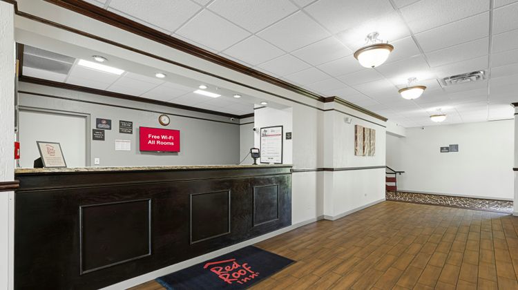 Red Roof Inn Gurnee - Waukegan Lobby