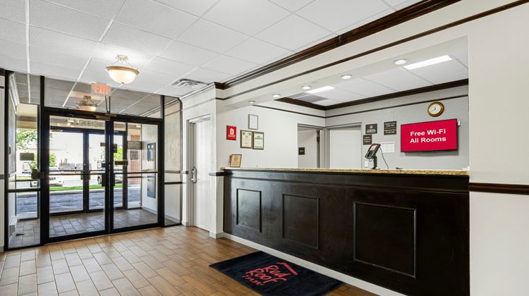 Red Roof Inn Gurnee - Waukegan Lobby