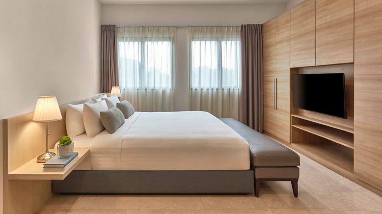 Village Residence West Coast Room