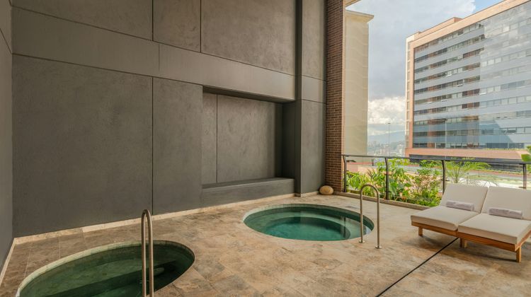 Wake BioHotel Pool