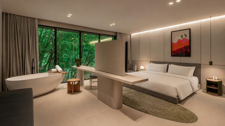 Wake BioHotel Suite