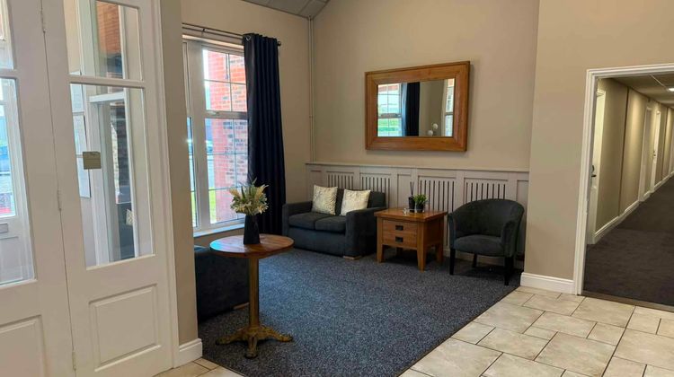 Allerton Court Hotel Lobby