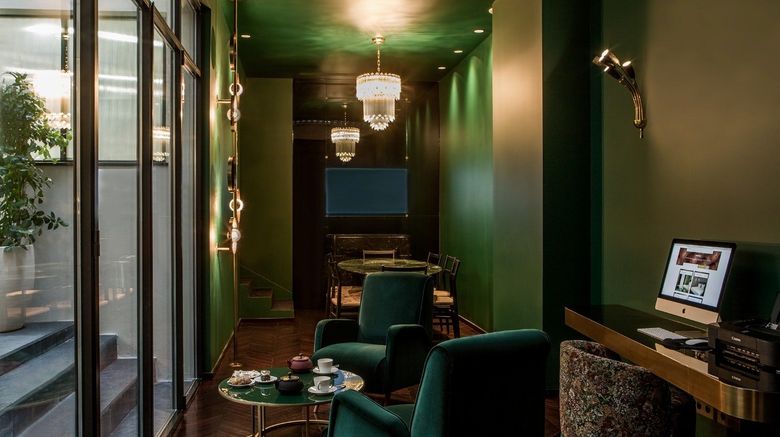 <b>Hotel du Rond-Point des Champs Elysees Meeting</b>. Images powered by <a href="https://www.leonardoworldwide.com/" title="Leonardo Worldwide" target="_blank">Leonardo</a>.