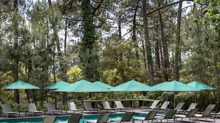 70 Hectares et L Ocean Pool