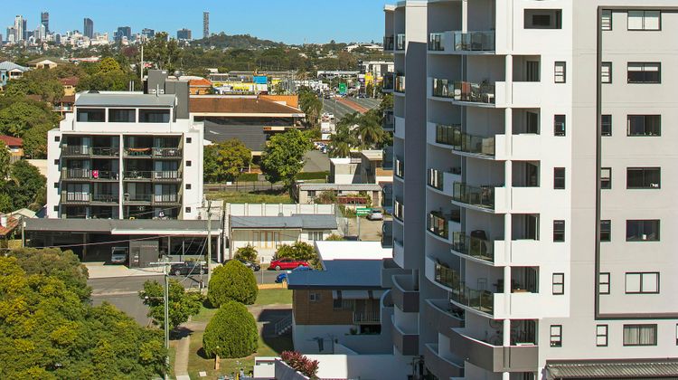 The Chermside Apartments Exterior