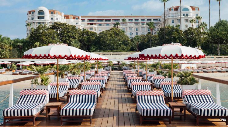 Hotel Le Majestic Exterior