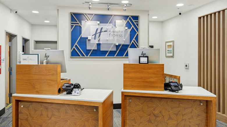<b>Holiday Inn Express & Stes Murray Exterior</b>. Images powered by <a href="https://www.leonardoworldwide.com/" title="Leonardo Worldwide" target="_blank">Leonardo</a>.
