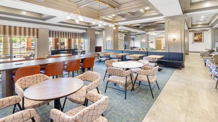 Holiday Inn Chantilly-Dulles Expo Exterior