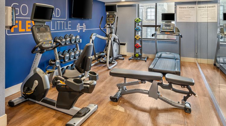 Holiday Inn Express Toronto Downtown Health Club