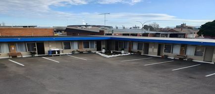 Morwell Parkside Motel Exterior