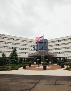 Crowne Plaza Lansing West