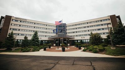Crowne Plaza Lansing West