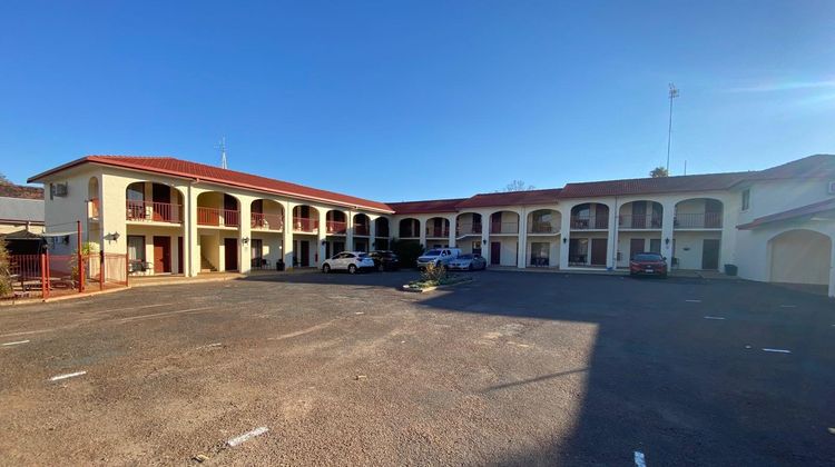 Narrandera Club Motor Inn Exterior