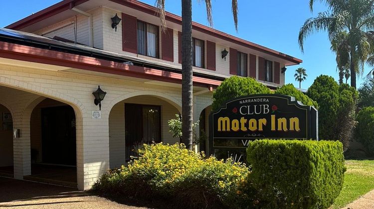Narrandera Club Motor Inn Exterior