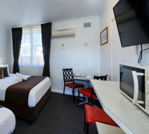CBD Glen Innes Motel Room
