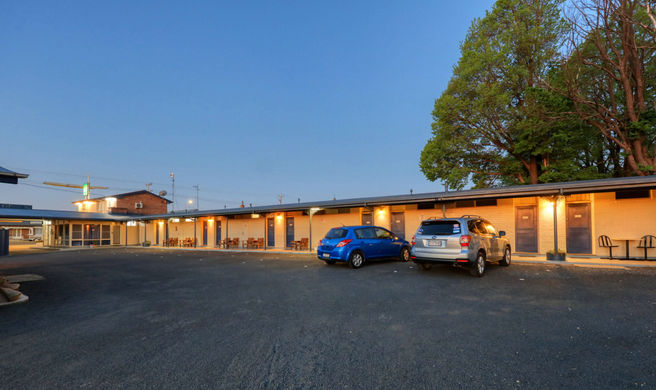 CBD Glen Innes Motel Exterior