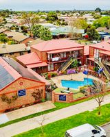 Early Australian Motor Inn