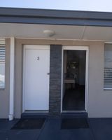 Gale Street Motel & Villas