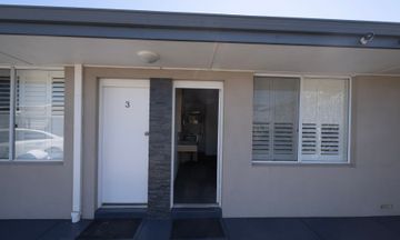 Gale Street Motel & Villas