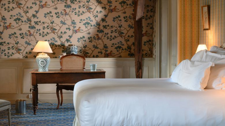 <b>Chateau de Courcelles Suite</b>. Images powered by <a href="https://www.leonardoworldwide.com/" title="Leonardo Worldwide" target="_blank">Leonardo</a>.