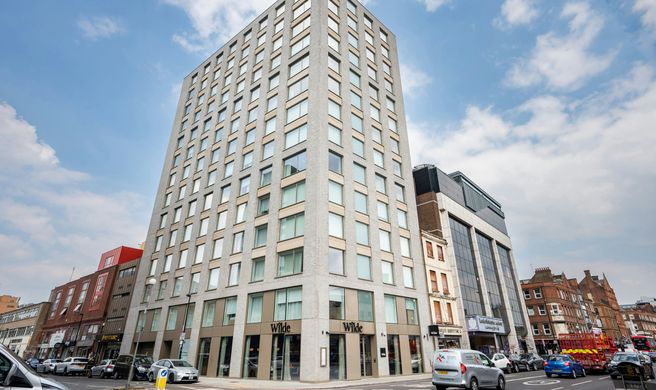 Wilde London Aldgate Tower Bridge Exterior