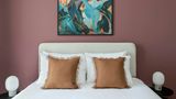 Cove Paradise Street Room