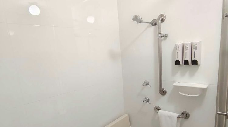 Ambassador Motor Lodge Room