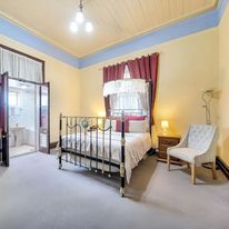 Warwick Settlers Inn