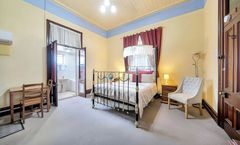 Warwick Settlers Inn