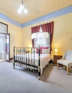 Warwick Settlers Inn