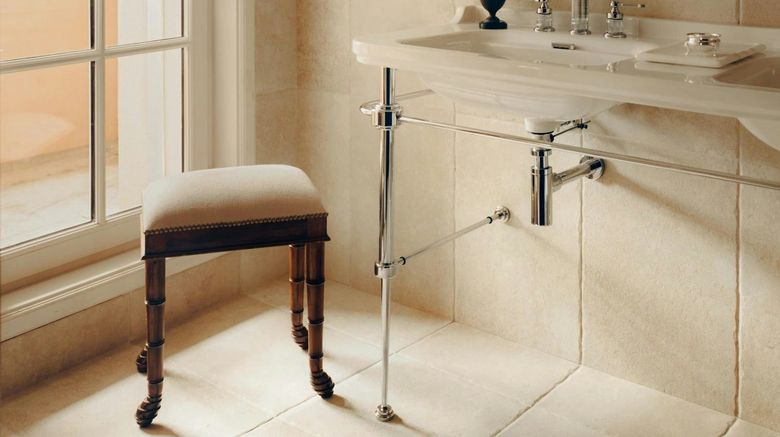 <b>Villa Florentine Room</b>. Images powered by <a href="https://www.leonardoworldwide.com/" title="Leonardo Worldwide" target="_blank">Leonardo</a>.
