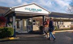 Oak Island Resort & Conference Centre