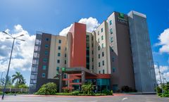 Holiday Inn Express Tuxpan