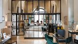 Castel Monastero Lobby