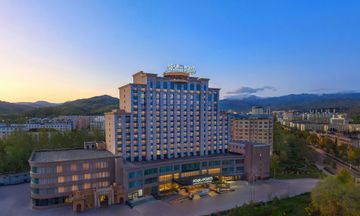 Four Points by Sheraton Altay City