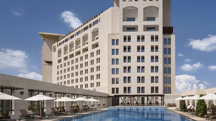Sheraton Amman Al Nabil Hotel Pool
