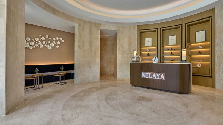 Aravali Marriott Resort & Spa Delhi NCR Lobby