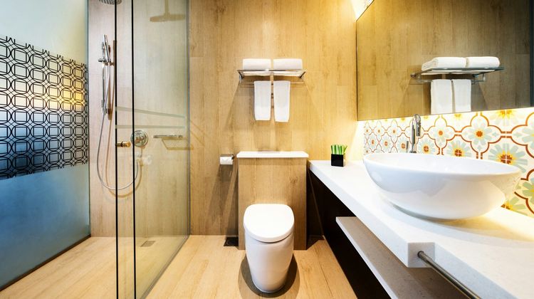 Village Hotel Katong Room