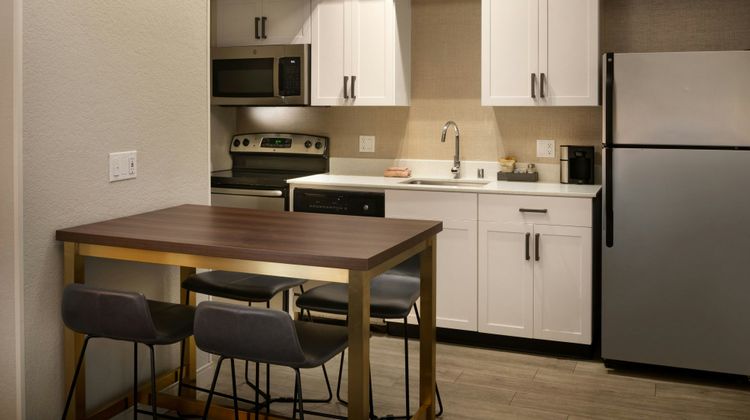 Residence Inn Los Angeles LAX/Manhattan Room