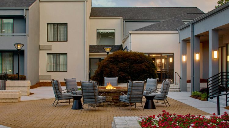 Courtyard Atlanta Windy Hill/Ballpark Other