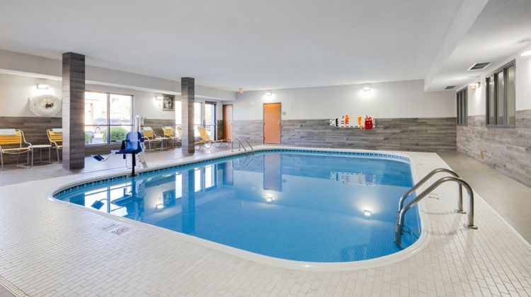 Fairfield Inn & Suites Grand Rapids Pool